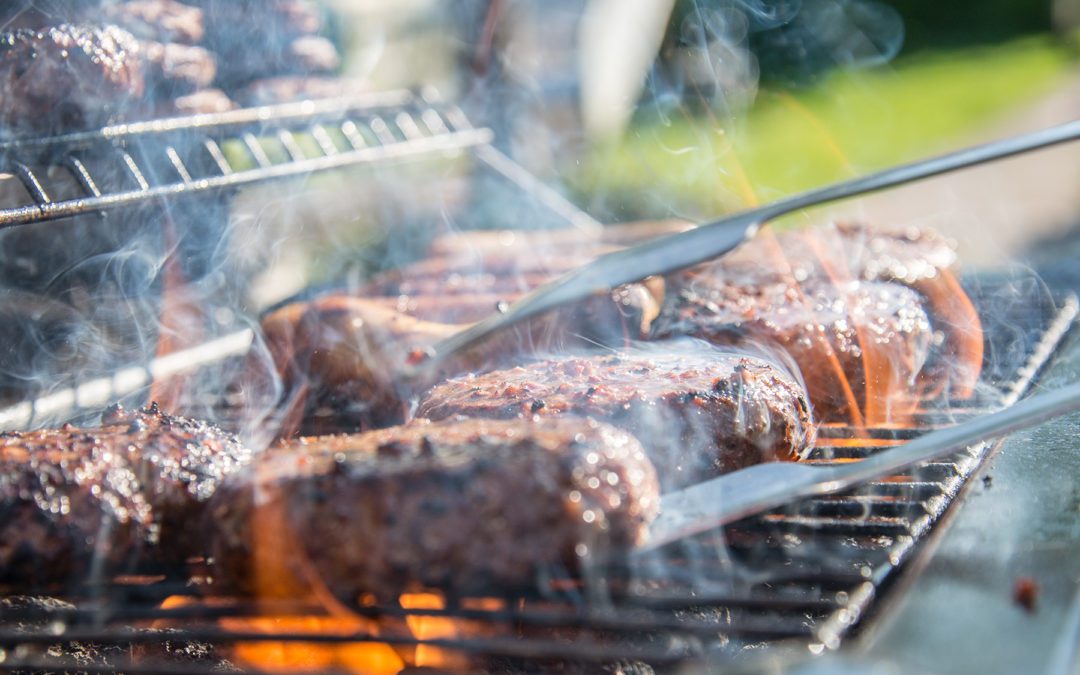4 Tips on How to Navigate Summer BBQs